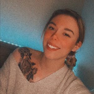 Meet your Posher, Isabel